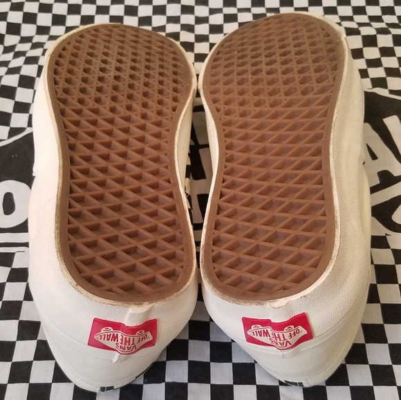 Unisex Checkered  Vans - Picture 6 of 8